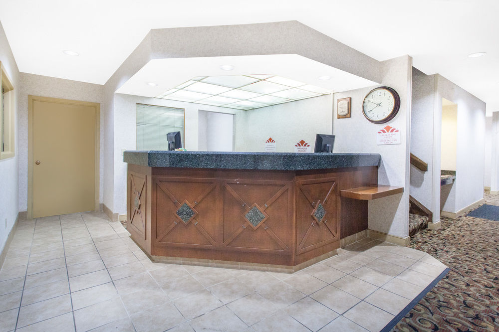 Hawthorn Suites by Wyndham Holland Toledo Area - photo 15