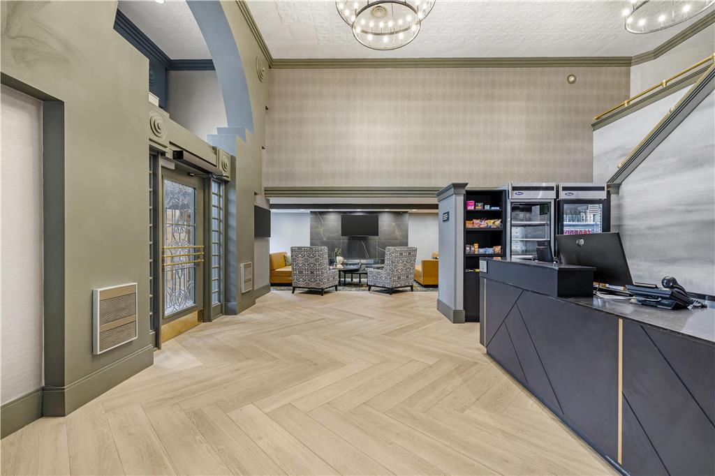 Best Western Potsdam University Park Inn - photo 13
