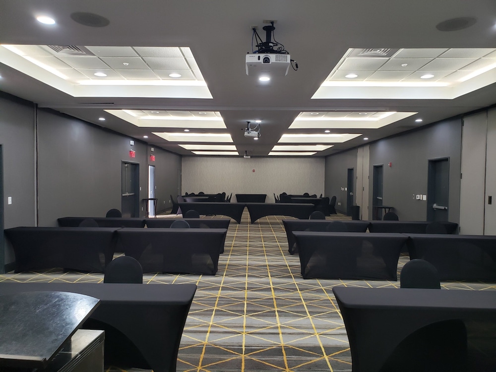 Holiday Inn Southaven Central Memphis by IHG - photo 65