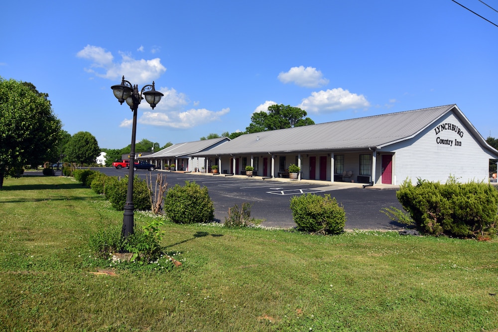 Lynchburg Country Inn - photo 40