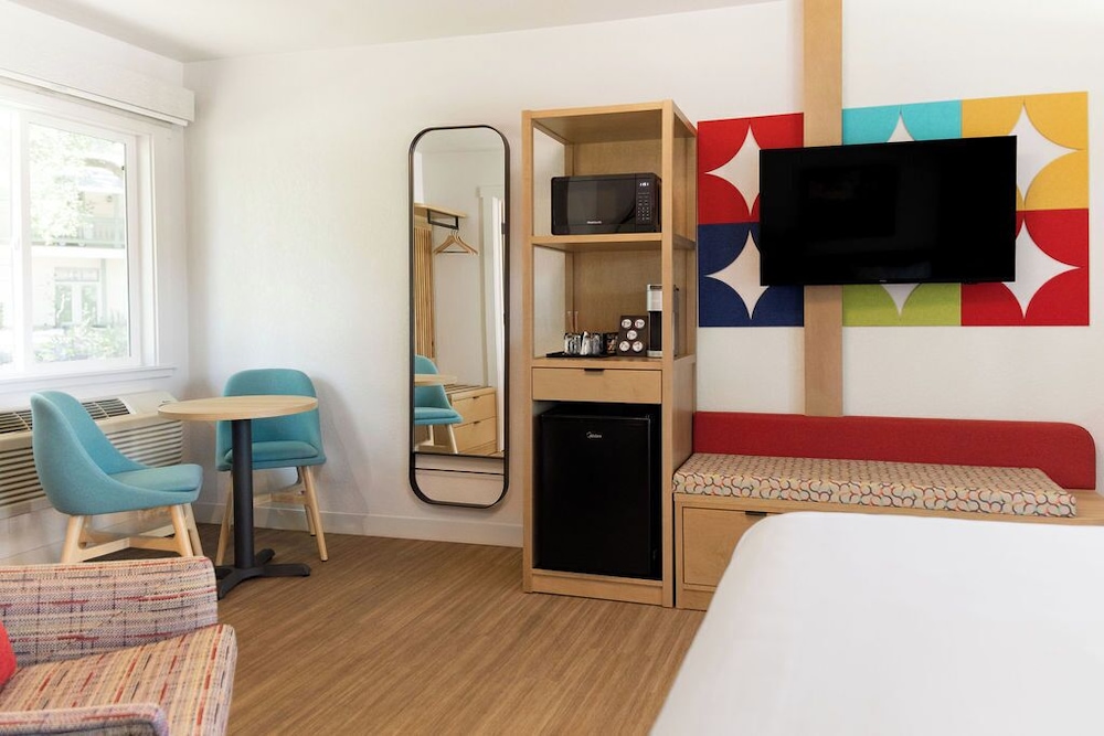 El Bonita Motel - photo 15