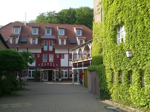 Cross Country Hotel Hirsch — Sinsheim