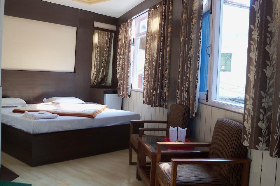 Hotel Center Plaza — hotel in Akola