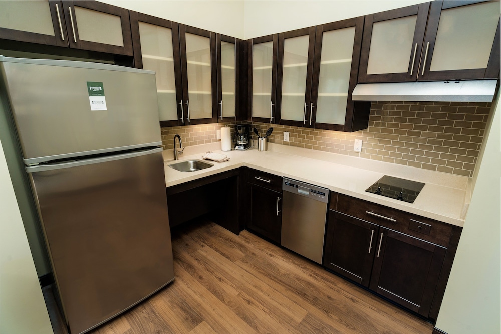 Staybridge Suites Newark Fremont by IHG - photo 21