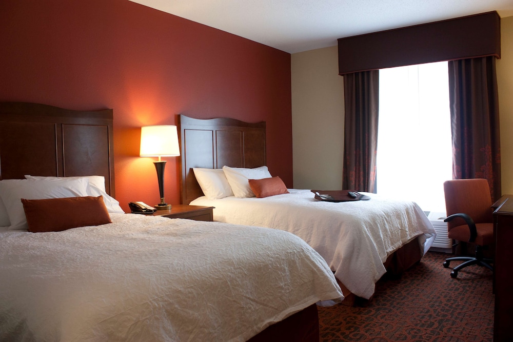 Hampton Inn Burlington - photo 9