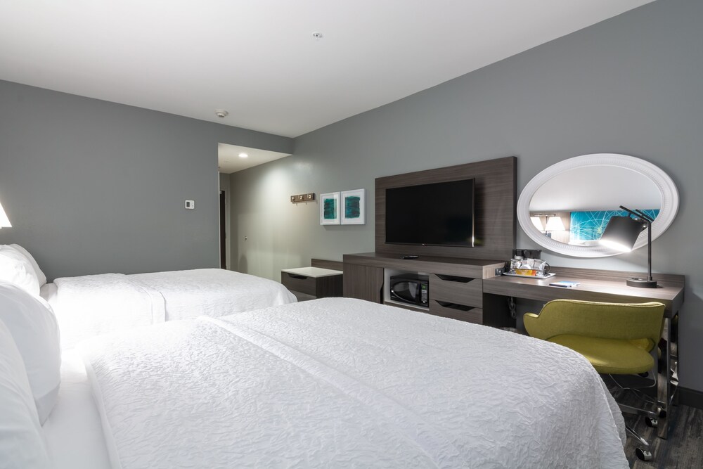 Hampton Inn & Suites Dallas East - photo 25