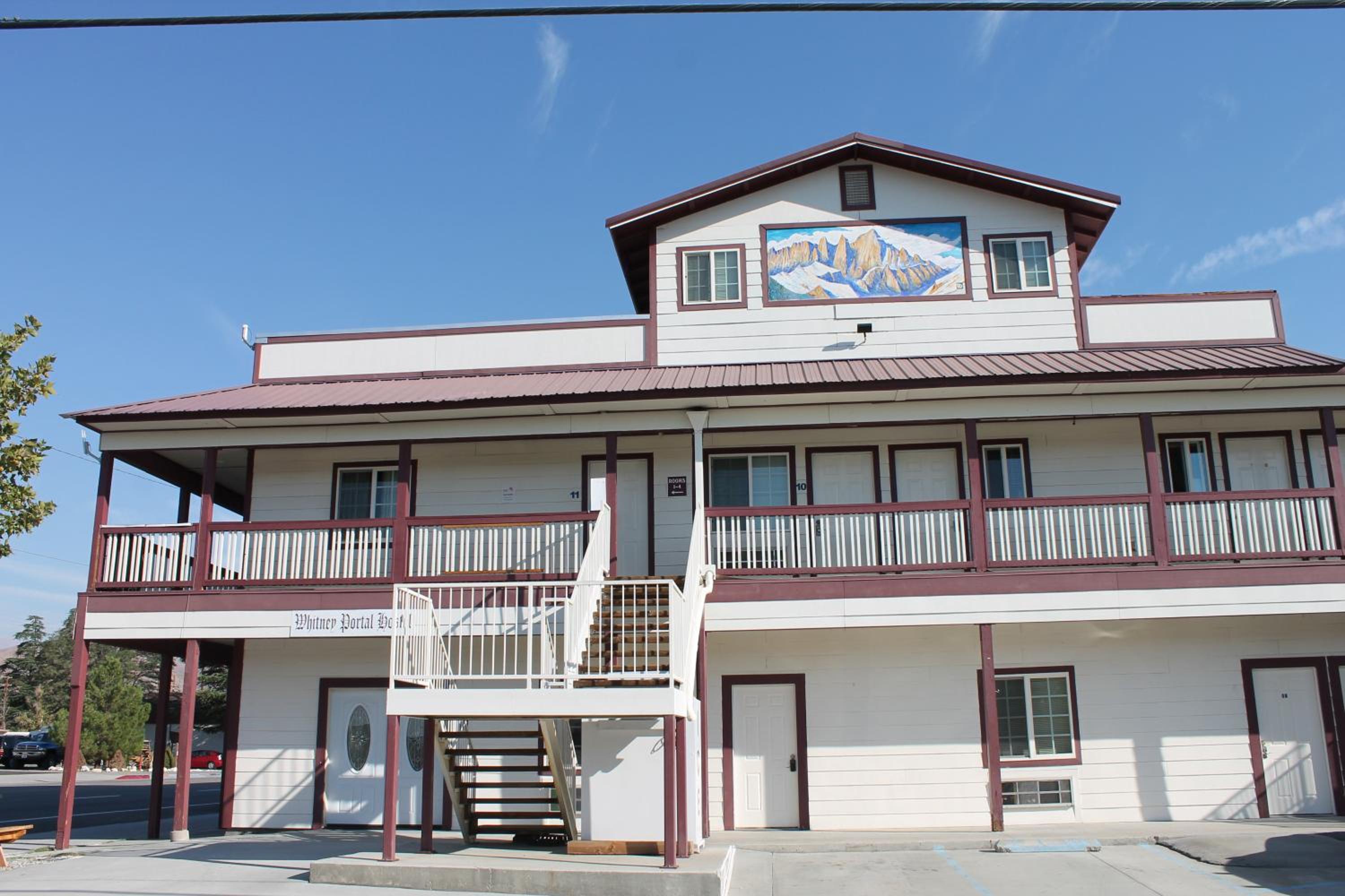 Whitney Portal Hostel And Hotel — hotel in Lone Pine