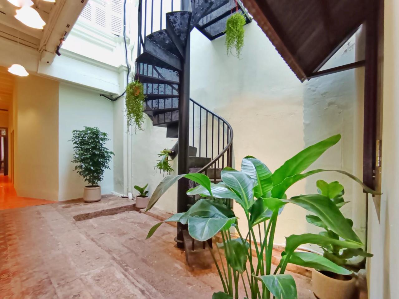 Pine Muntri — 5-Star Luxury Hotel in George Town, Malaysia
