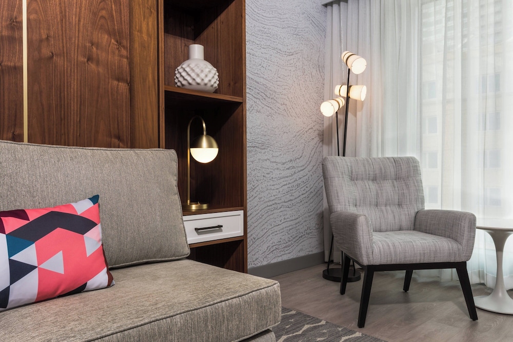 Le Meridien Denver Downtown - photo 32
