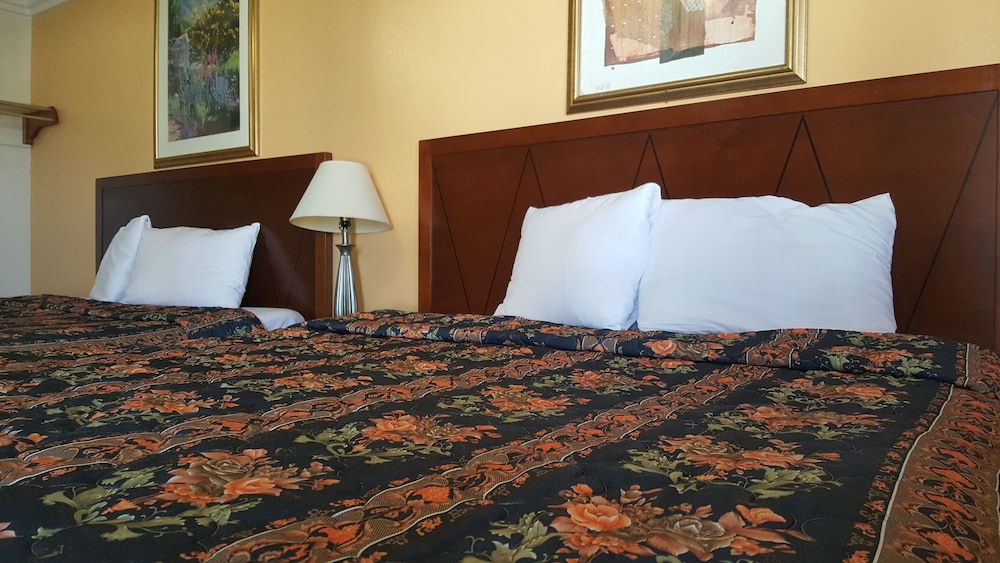 Royal Inn Motel Long Beach - photo 8