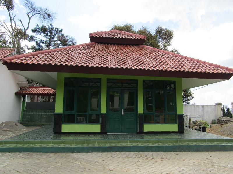 Hotel Duta Karya by ZUZU in Surakarta, Indonesia