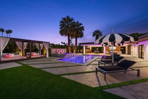 THE BANK Mid Century Luxury Resort Palm Springs in Palm Springs, United States