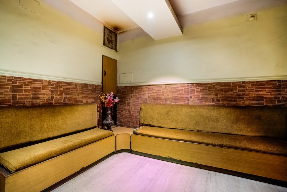 Oyo 35368 Hotel Hilltop — Chas — photo 4