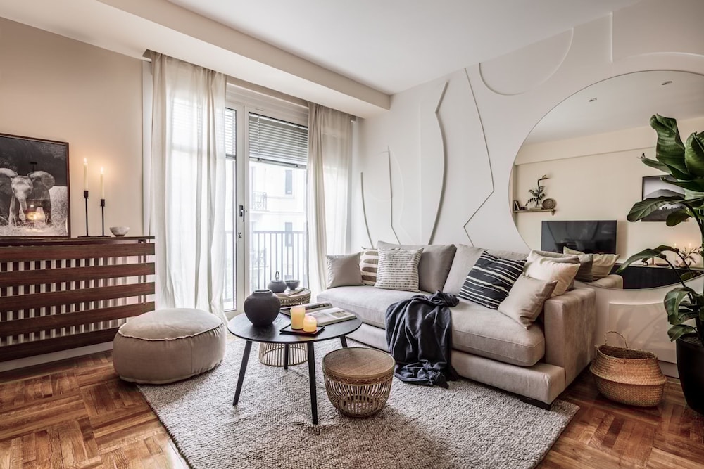 Logo 2 Bedrooms in Salamanca hotel Recoletos Madrid
