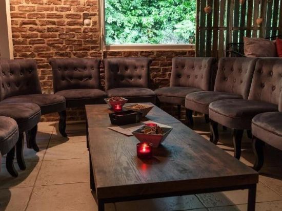 Le Domaine de Malabry Chalets - last minute hotel in Bourth
