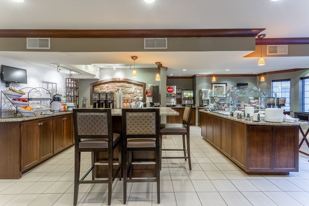 Staybridge Suites Davenport by IHG - photo 42