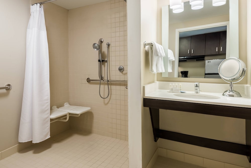 TownePlace Suites Latham Albany Airport - photo 26