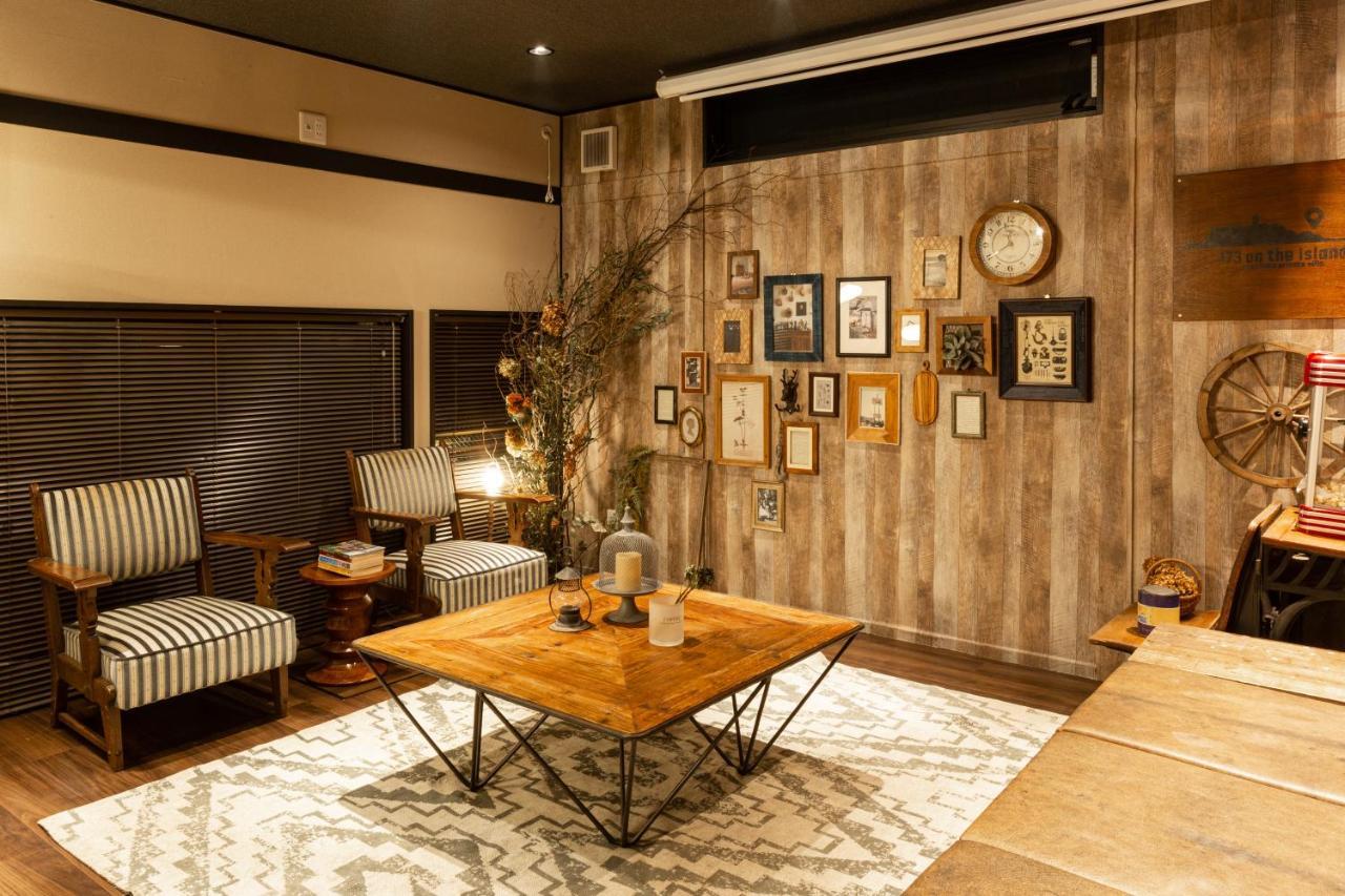 173 On The Island Enoshima Private Villa 江の島仲見世通り徒歩3分にある1日1組限定の貸切別荘 — 4-Star Luxury Hotel in Fujisawa, Japan