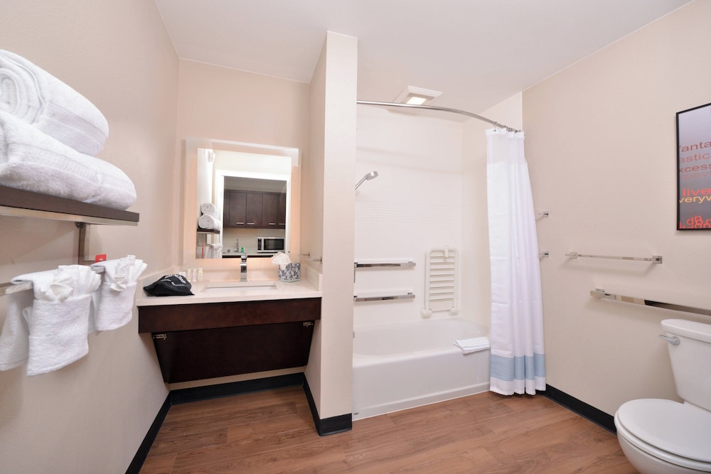 TownePlace Suites by Marriott Ontario Chino Hills - photo 22
