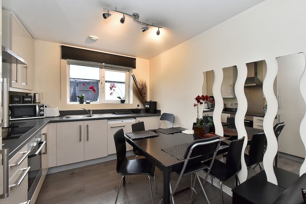 Belgravia Apartments Wilton Road — 4-Star Luxury Hotel in London, United Kingdom