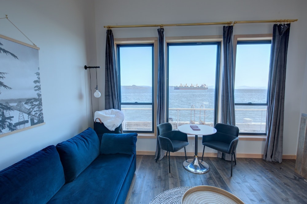 Bowline Hotel - photo 73