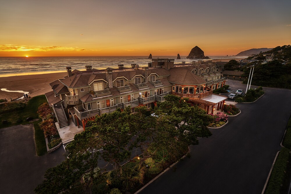 Stephanie Inn in Cannon Beach, United States