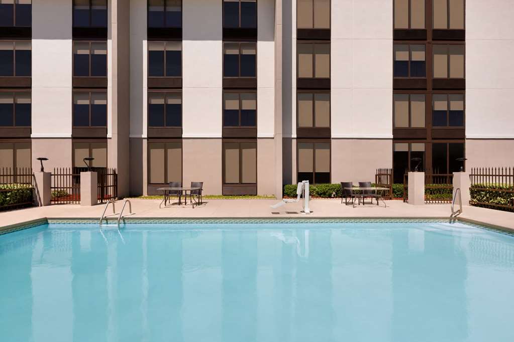 La Quinta Inn & Suites by Wyndham Dothan - photo 14