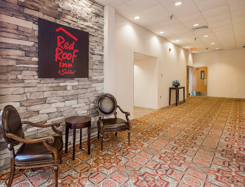 Red Roof Inn & Suites Mt Holly McGuire AFB - photo 5