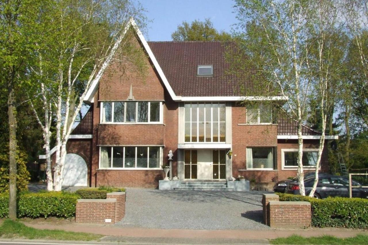 De Spreekkamer — hotel in Hoogstraten