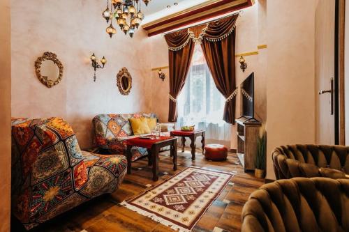 Apartament Shahrazad — 4-Star Luxury Hotel in Krakow, Poland