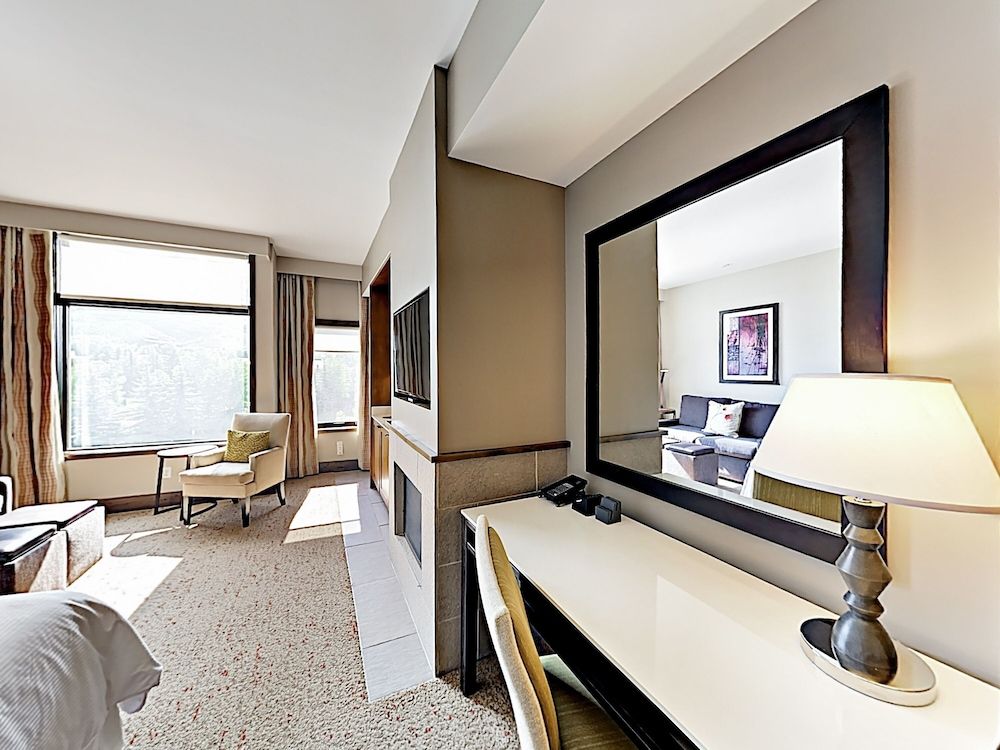 Riverfront Studio W Pool Studio Bedroom Hotel Room - photo 12