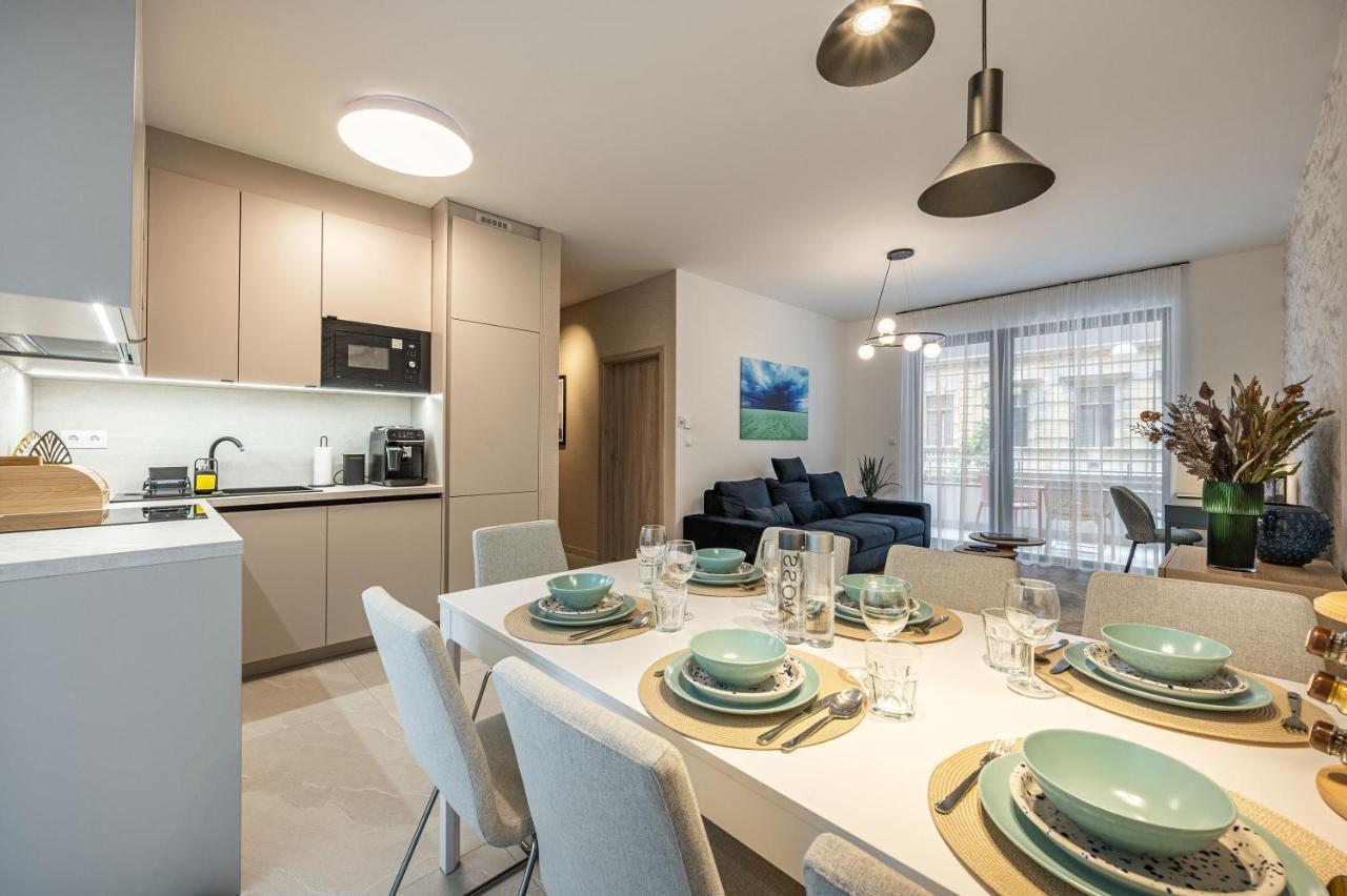 3 Bedroom Condo w Garage and Balcony — 4-Star Luxury Hotel in Budapest, Hungary