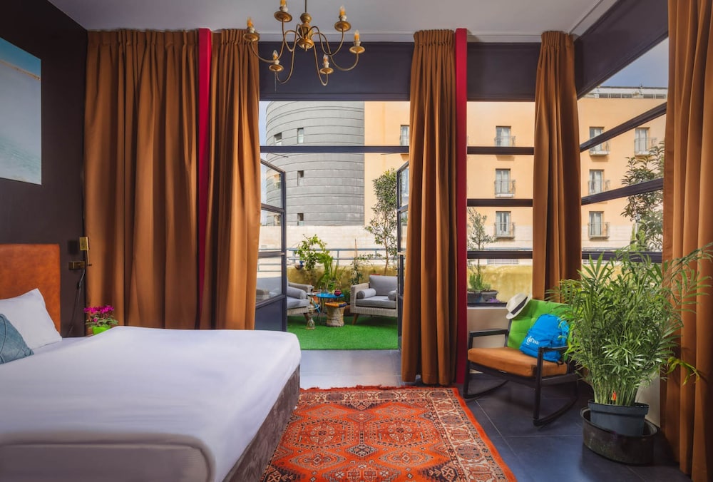Inta Hotel - carbon neutral hotel in Tel Aviv