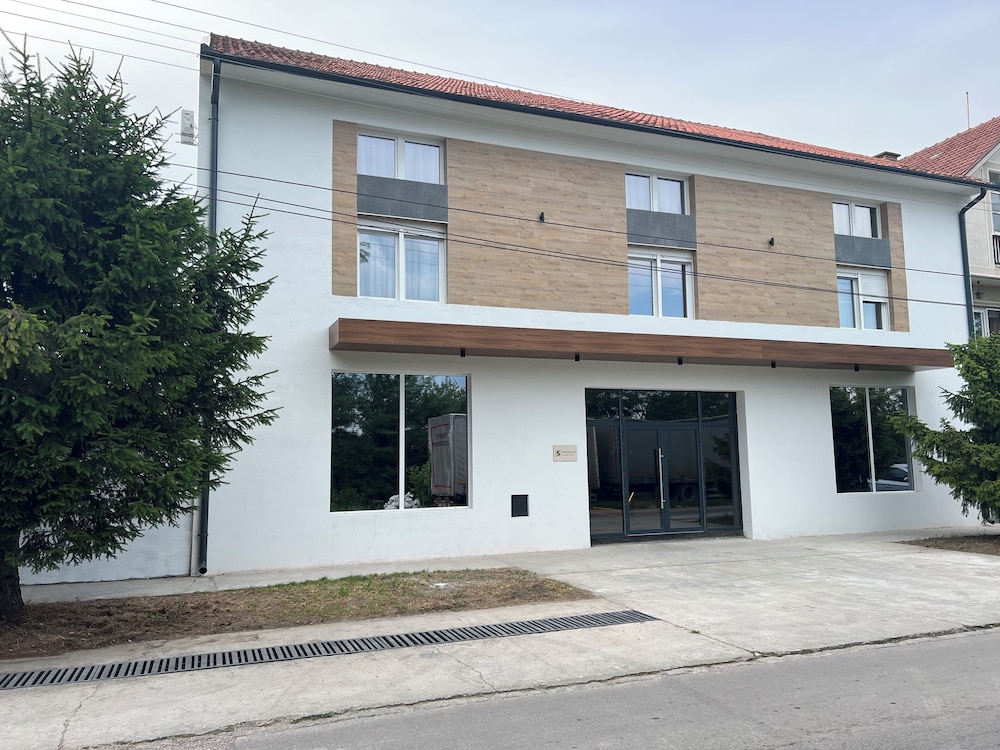 Sremsky Inn in Stara Pazova, Serbia