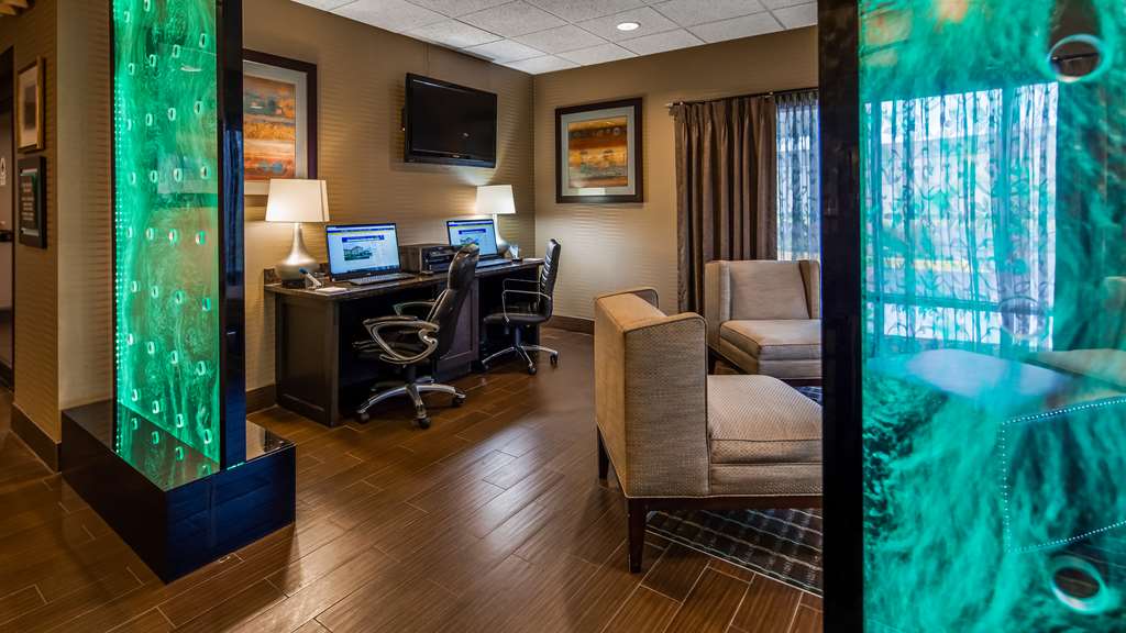 Best Western Plus Wichita West Airport Inn - photo 20