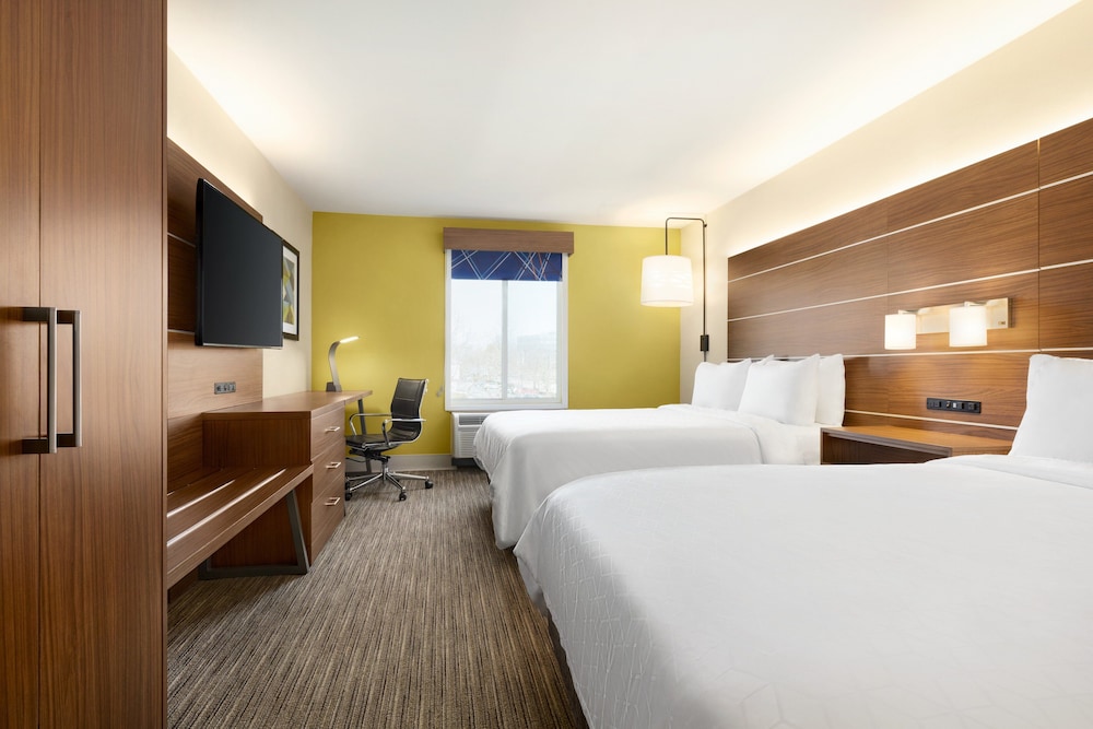 Holiday Inn Express & Suites Philadelphia Mt. Laurel by IHG - photo 13