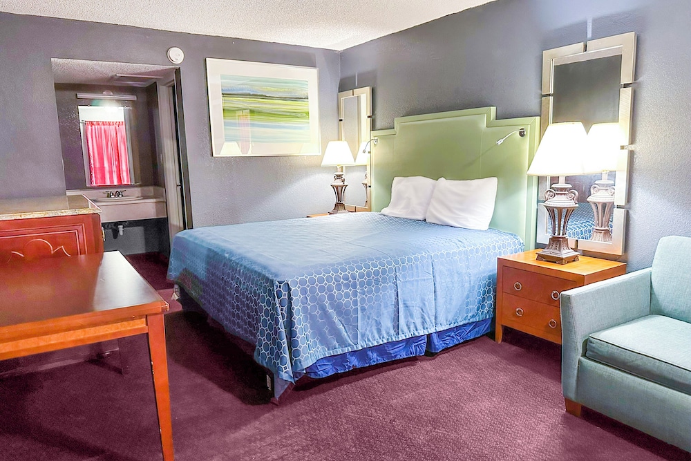 Hahira Inn By OYO near Valdosta - photo 17