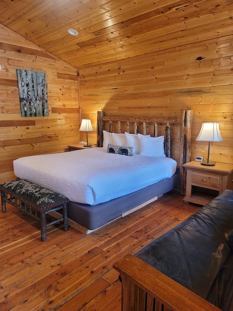 Riverfront Motel - photo 18