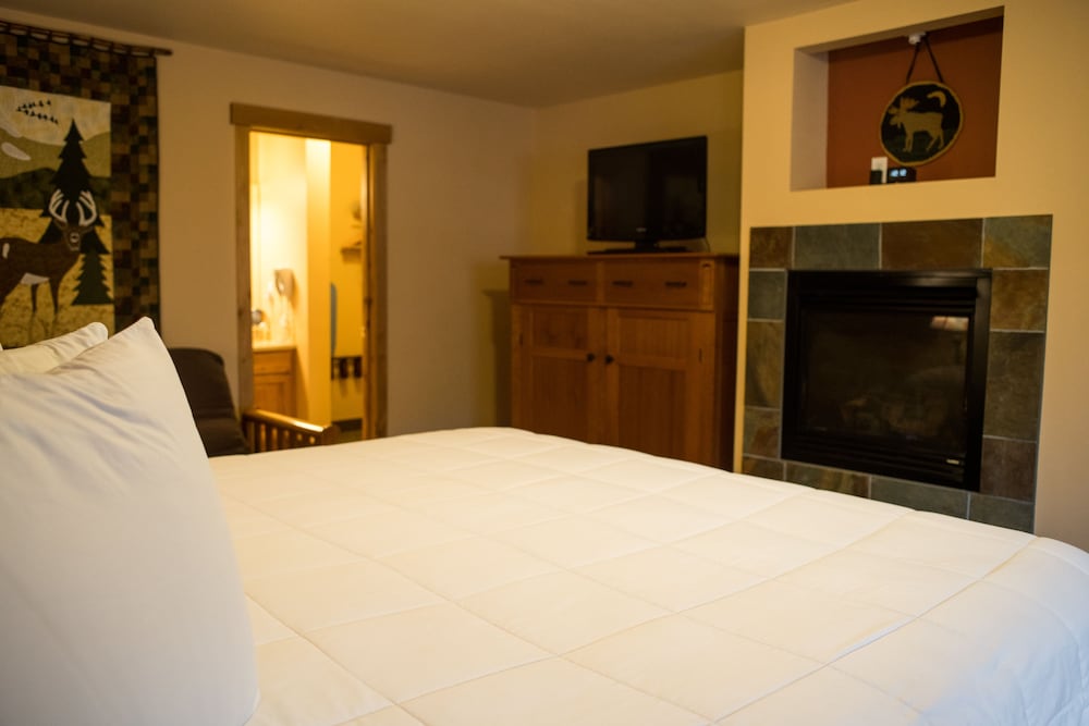 Silver Moon Inn - photo 16