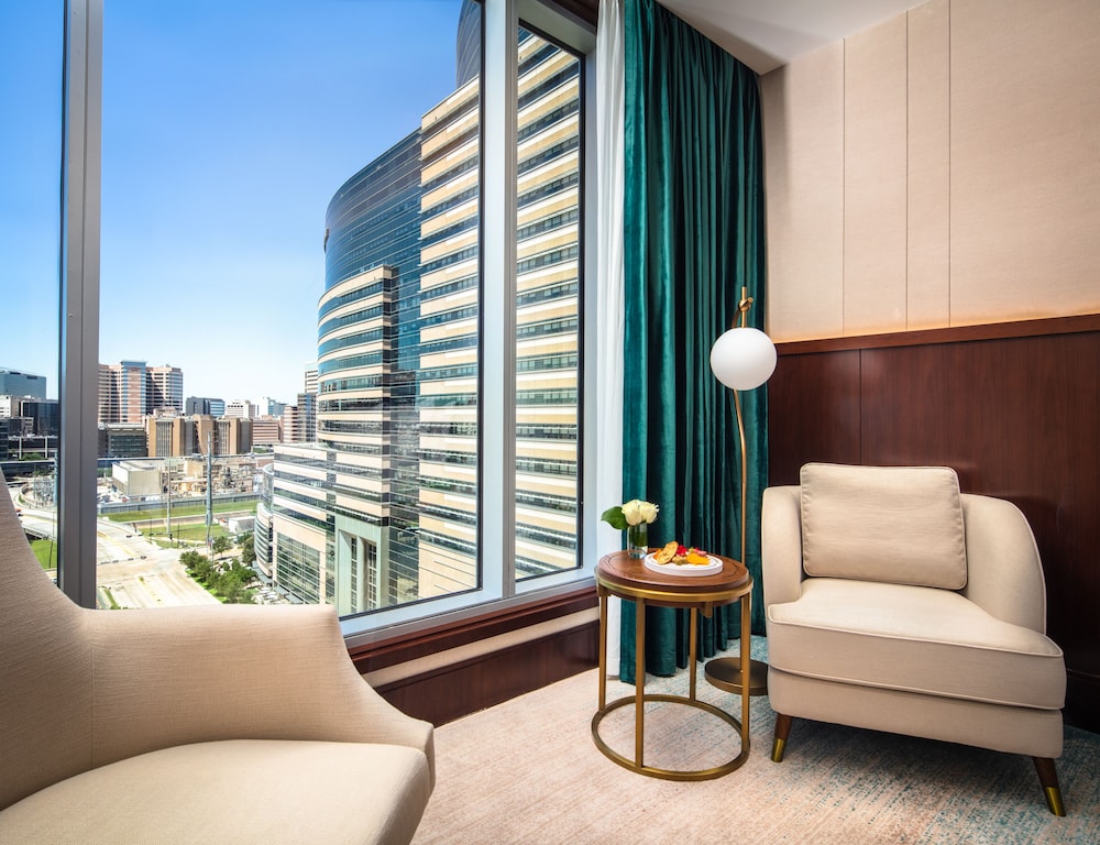 Blossom Hotel Houston Curio Collection by Hilton - photo 12