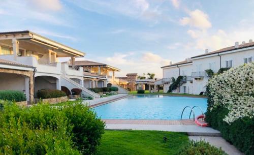Lotus Wellness Apartment Resort Ginestre Palau Sardinia — Palau