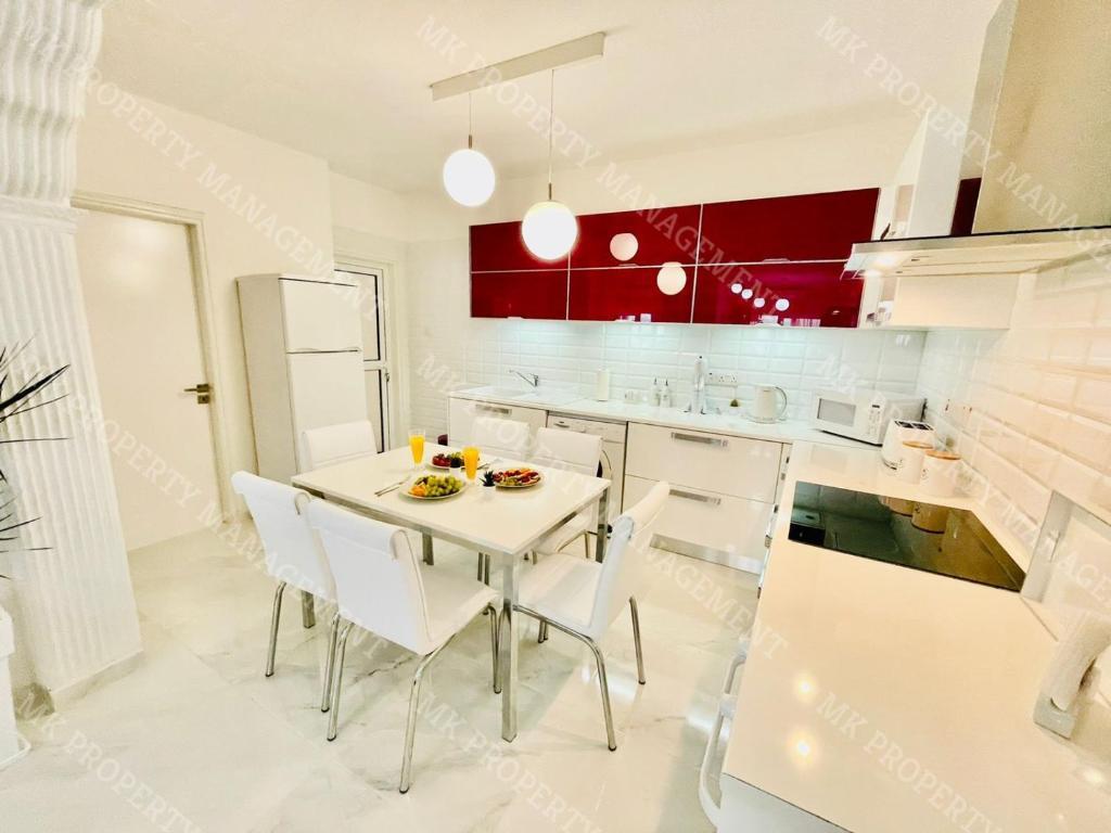 Milos City Center Apt. 32