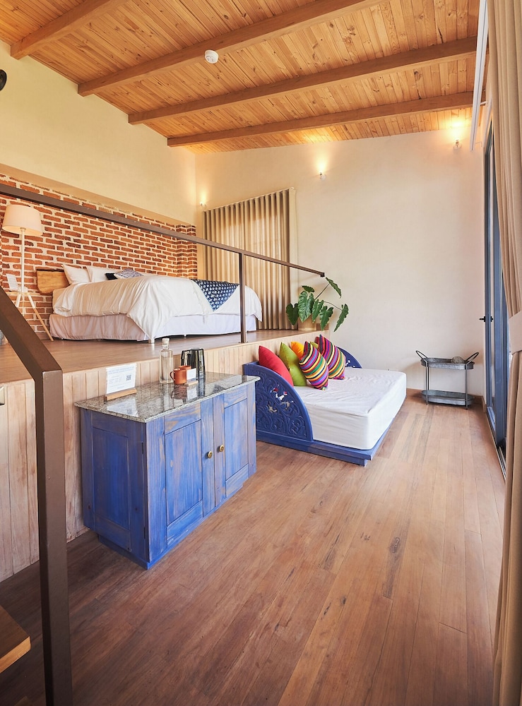 Wayarumi - carbon neutral hotel in Tinco
