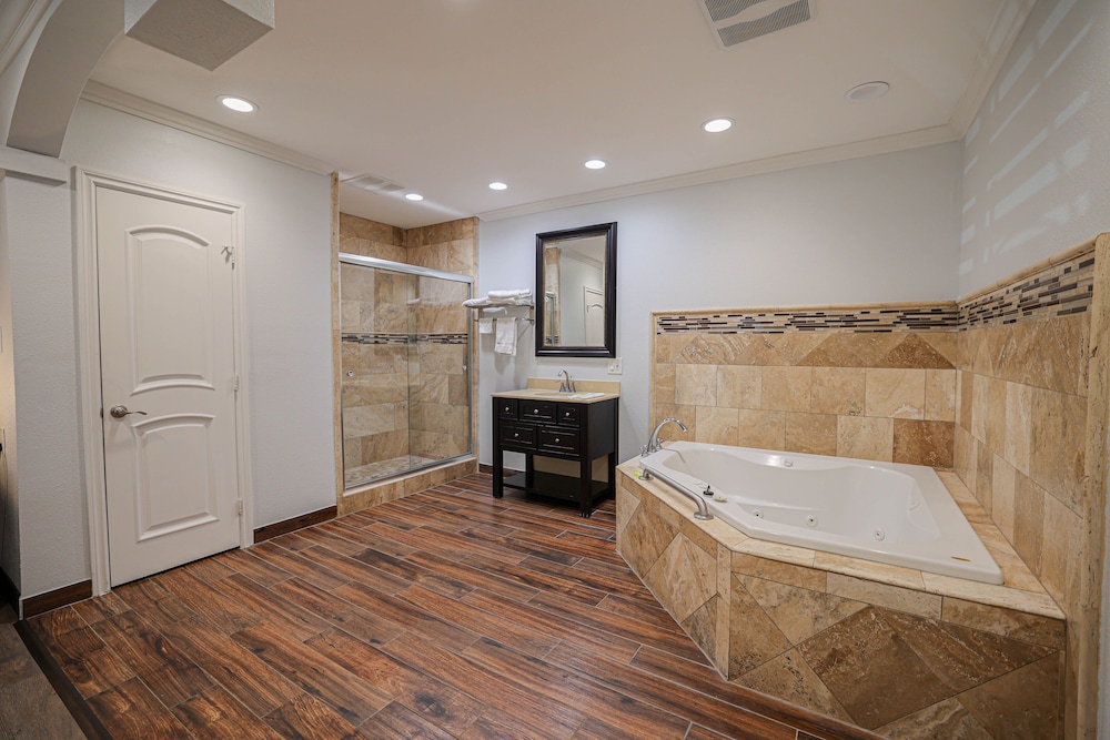 Tustin Motor Lodge - photo 5