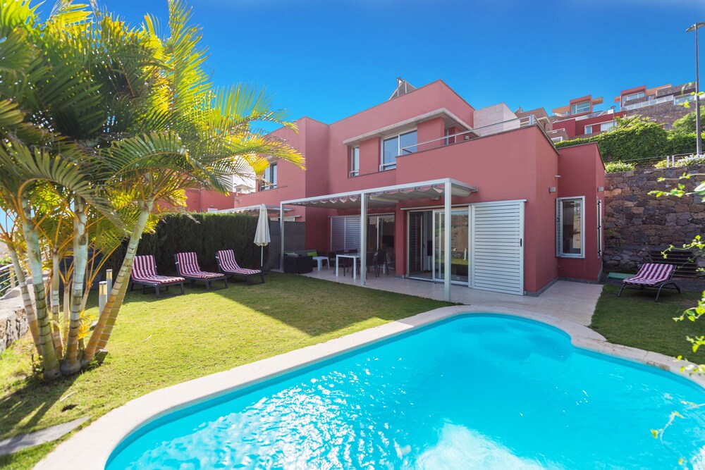 Vista Golf 28 - carbon neutral hotel in Salobre