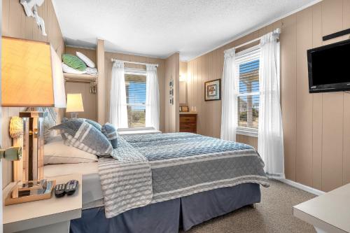 Shorebird by Oak Island Accommodations - photo 40