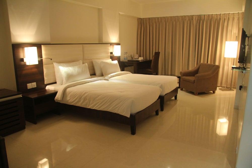 T2 Beacon Mumbai — Mumbai — photo 4