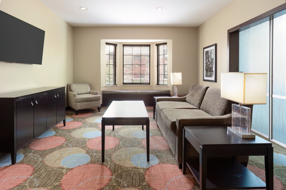 Staybridge Suites Sacramento Folsom by IHG - photo 28