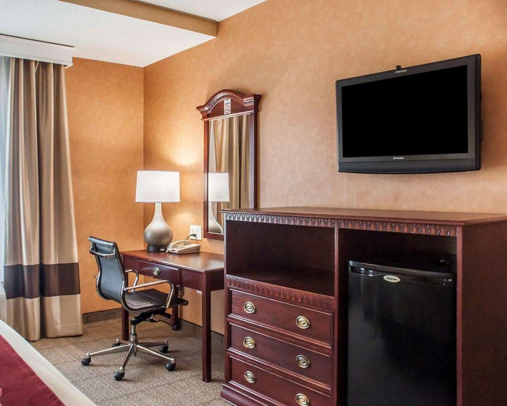 Quality Inn Near Walden Galleria Mall - photo 6