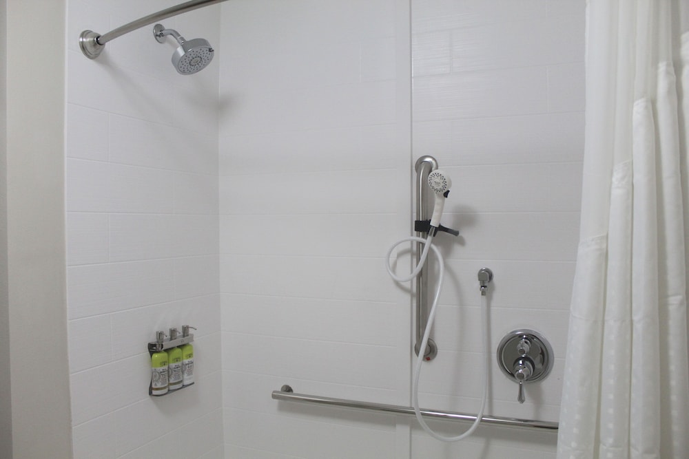 Holiday Inn Express & Suites Latta by IHG - photo 20